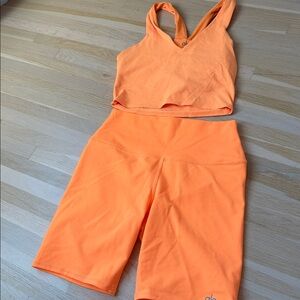 ALO Yoga Orange Activewear Set